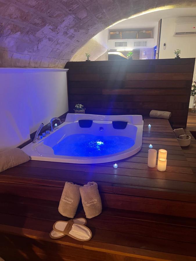 Lc Luxury Apartment บารี ภายนอก รูปภาพ